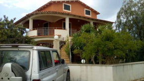 Villa Alì